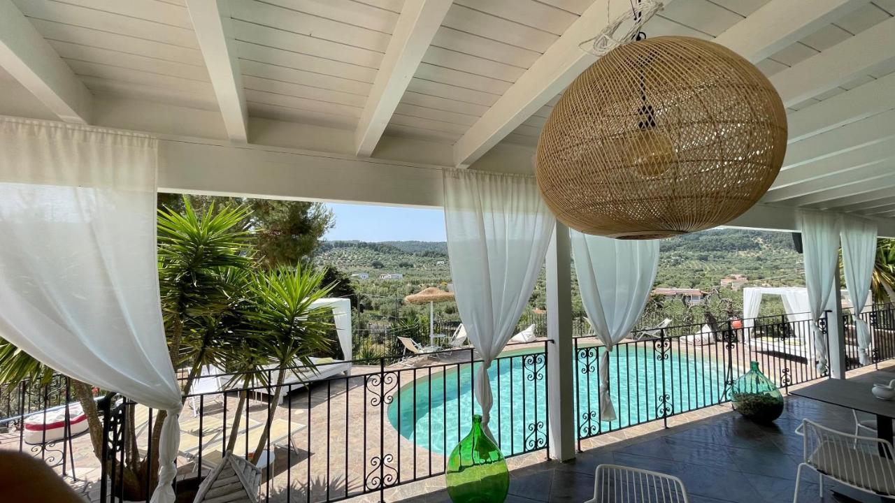 Borgo Del Nespolo Bed & Breakfast Peschici Exterior foto