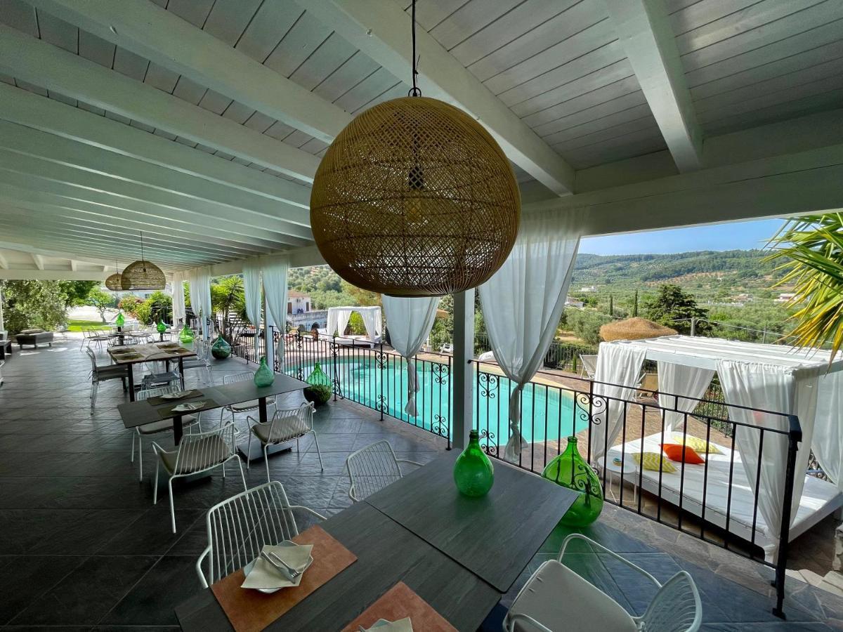Borgo Del Nespolo Bed & Breakfast Peschici Exterior foto