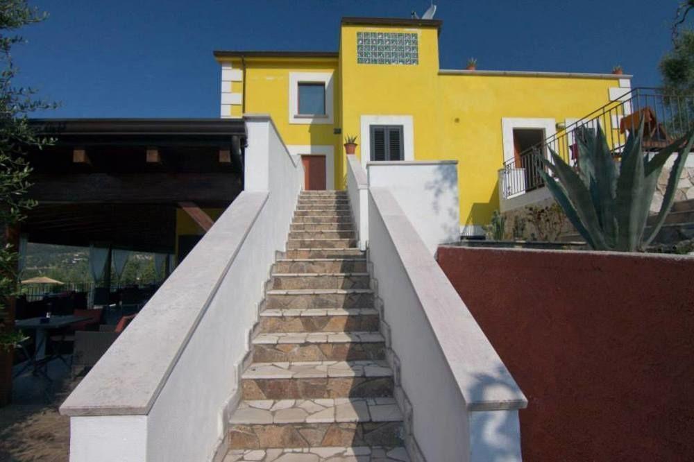 Borgo Del Nespolo Bed & Breakfast Peschici Exterior foto
