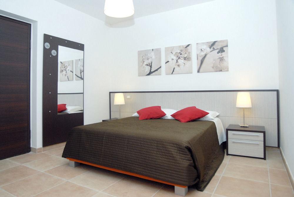 Borgo Del Nespolo Bed & Breakfast Peschici Exterior foto